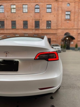 Tesla model 3 white