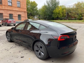 Tesla model 3 4wd black